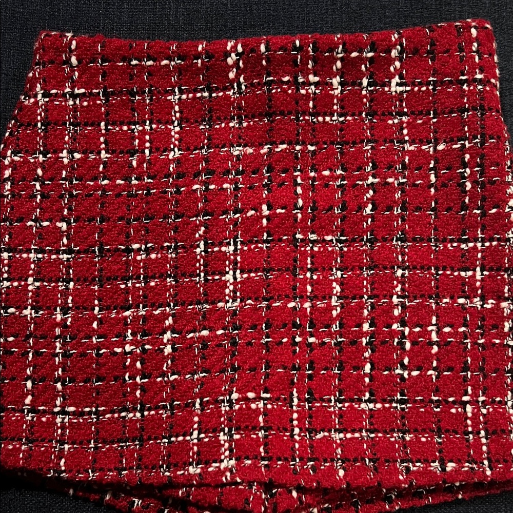 Zara Red and White Tweed Skort
